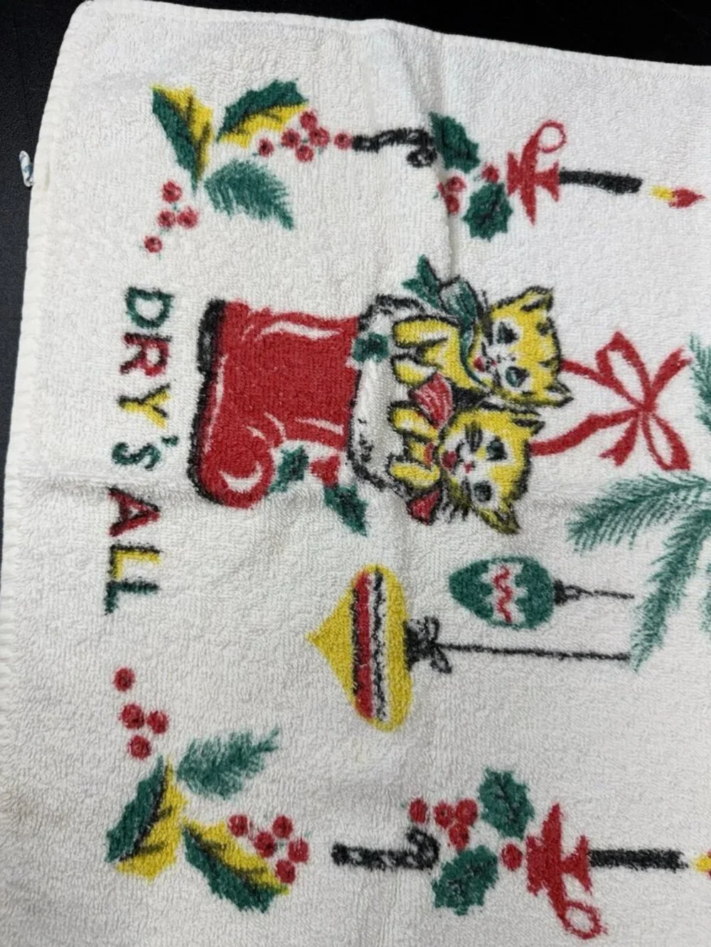 Vintage Retro Cannon Kitchen Towel “Dry’s All” Christmas Cats Kittens In Boot